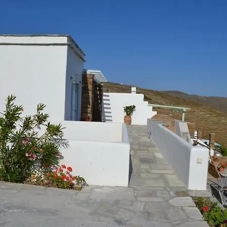 Villa Ioanna Tinos Kionia Exterior photo